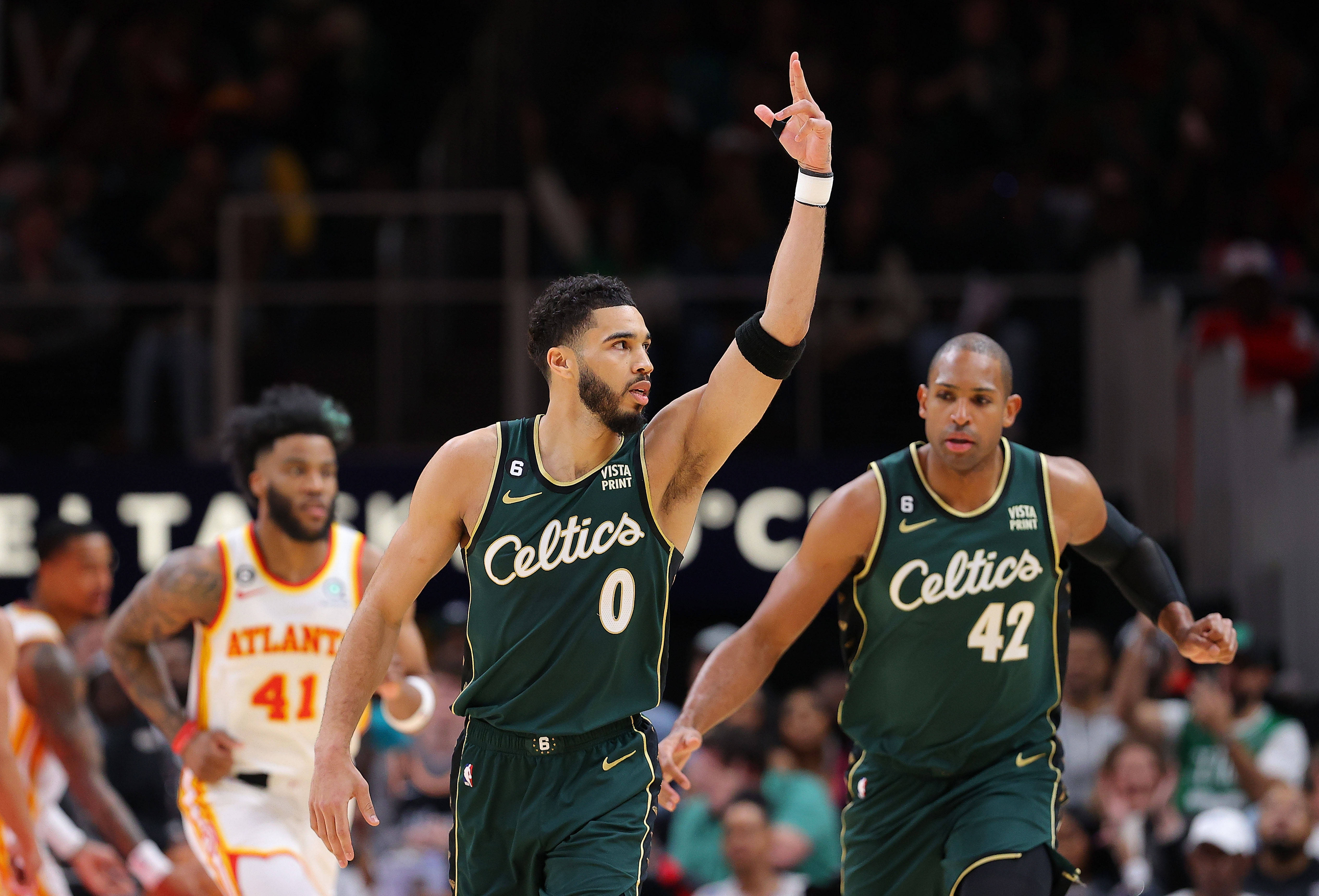 爱游戏官方网站登录波士顿凯尔特人围绕NBA总决赛造点机会转会期波特兰开拓者备战欧超杯，新疆广汇围绕亚冠强势反弹看傻球迷的简单介绍